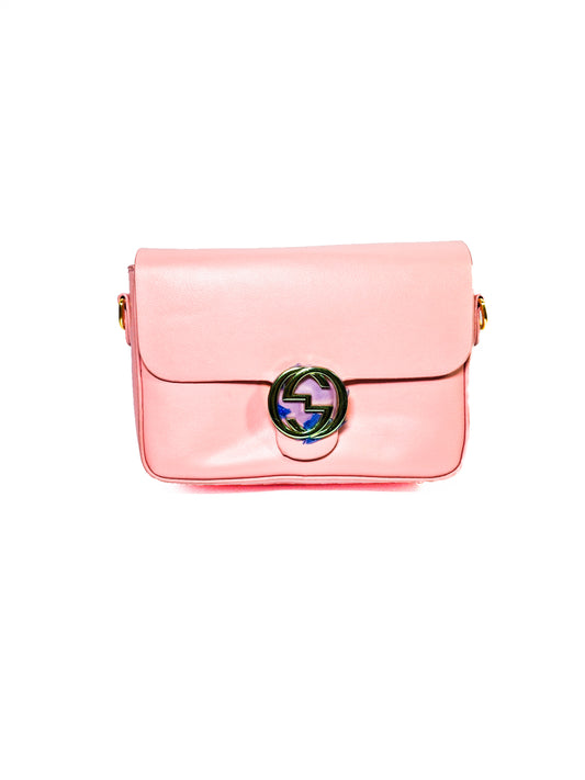 "Trendy Light Green Crossbody – Luxury Look with Signature GG Touch
